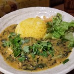 SPICY CURRY 魯珈 - ひじきと豆のお雑煮カレー～南インドのかほり～