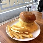 SUPER CHEESE BURGER（1,500円）