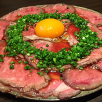個室 肉寿司と牛タンしゃぶしゃぶ 金肉 - ローストビーフ