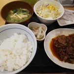 Nakau - 牛皿定食（590円）