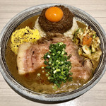 吉田カレー  - ミックス並・中華アチャール・ローストポーク（限定）・ポテトサラダ（限定）