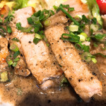 鉄板BISTRO jeujeu 神田 - 