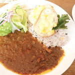 ｓｏ―ｋｏ - キーマカレー！添えられたバケット