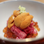 肉屋 雪月花 NAGOYA - ウニ ハネシタ イクラ 赤酢の寿司☆