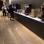 ANAラウンジ - セルフです