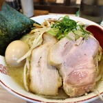 拉麺大公 - コク塩(追加トッピング多数)