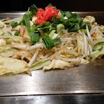 鶴橋 お好み焼・鉄板焼オモニ - スタミナ焼き