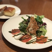 グランド キッチン - 前菜、パスタ、デザートのカジュアルコース
