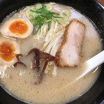 祥 - 祥味たまラーメン８００円