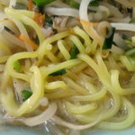 まこと食堂 - 「タンメン」の麺