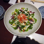 Koshitsu Izakaya Banya - ズワイ蟹とアボガドのシーザースサラダ