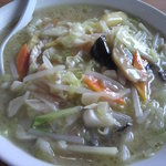 中国料理 同楽縁 - チャンポン麺 500円　（中華風です）