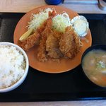 かつや - ヒレカツとエビフライ定食