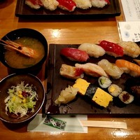 東鮨 新店 - 