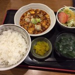 つるの屋 - 麻婆豆腐定食