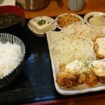 Sakedouraku Kokekokko - なかなかのボリューム感「チキン南蛮定食」