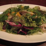 千年葡萄家 - 海の幸と香草のサラダ