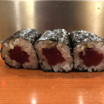 高鮨 - アイルランド産 鉄火巻き 赤身も美味い！