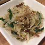 かつぎや - 箸休めのナムル　これが気のおけない奴なんですよ