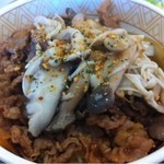 すき家 - ペペロンチーノ牛丼