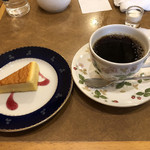 KAFEOTANI - KANJUKUコーヒーとプチケーキで620円