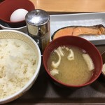 すき家 広島観音店 - 鮭朝食