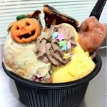 パリヤ - ハロウィンワッフルパフェ