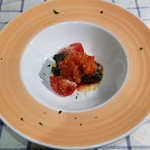 Osteria Luna Piccola - クリスマスコース2018の温前菜　カーボロネロ、ポルチーニ、サルシッチャのインヴォルティーニ　山本さんのカンパリトマトソース