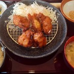 かつふじ - からあげ定食