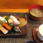 玄海鮨 - 竹にぎり 貝汁と茶碗蒸し（サービス）でコンプリート