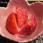 玄海鮨 - デザート イチゴ  （サービス）