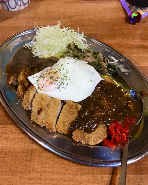 カツカレーのジャイアン>