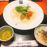 Youmenya Goemon - サラダ、スープ、パスタ
