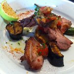 アンティカ・オステリア”トト”  - スモークした薩摩地鶏と野菜のグリル