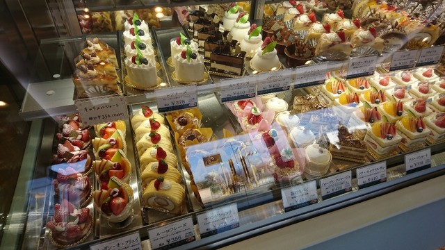 ムッシュマキノ 箕面店 豊川 ケーキ 食べログ