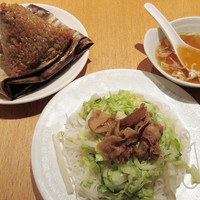 Az/ビーフン東 大阪店 - Aセット/小ビーフン(焼)と中華ちまき1000円('18.10月中旬)