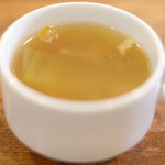 レストラン・サカキ - 千葉県産林SPF豚のポークジンジャー 1350円 のスープ