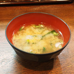 かつれつ四谷たけだ - もち豚ポークジンジャー定食 1320円 の味噌汁