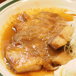 かつれつ四谷たけだ - もち豚ポークジンジャー定食 1320円 の熟成豚ロース肉 甘辛醤油ソース