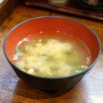 かつれつ四谷たけだ - もち豚ポークジンジャー定食 1320円 の味噌汁