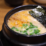 焼肉市場めぐろや - ニンニクネギラーメン