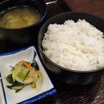 Ranchi Ando Kafe Jemi - ご飯とみそ汁と漬物