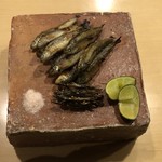 旬菜 おぐら家 - ホンモロコ炭火焼き