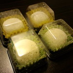 別子飴本舗 - 白いもキャラもっち