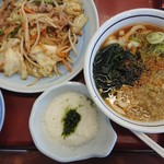 山田うどん食堂 - 野菜炒め定食Aセット￥860