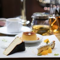 THE KAWABUN NAGOYA - 南知多濃厚卵のプリン、 バスクチーズケーキ、 オレンジとリコッタチーズのタルト