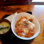 タブール・カムザ - 