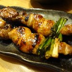 丹波地鶏とビオワイン 六賢 - 河内鴨のネギマ