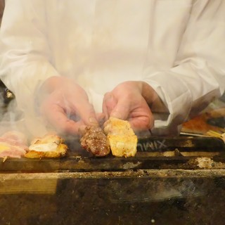 We grill each and every Aizu chicken with passion.