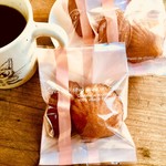 珈の菓 - マドレーヌ焼きました。焼き菓子も少しづつやっていこうと思います。しっとり、蜂蜜のほのかな香りと一緒に召し上がってください。